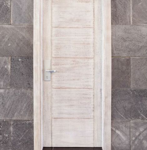 Molduras Cabrero puerta de madera blanca